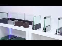 Γκρι Αλουμίνιο U Channel Glass Railing 10mm παχύ χωρίς πλαίσιο γυάλινο μπαλουστάρι