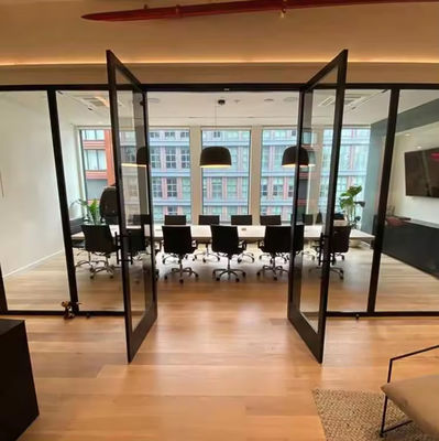 Υψηλής απόδοσης Αλουμινίου Φρέμα Swing Door Θερμικό Break Εύκολη συντήρηση