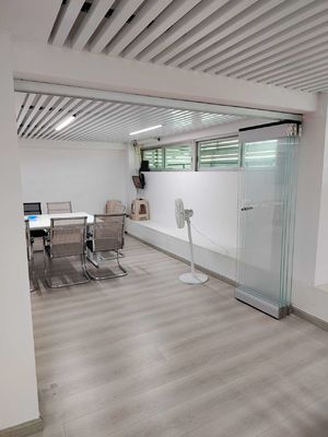 Ανθεκτικότητα σε τυφώνες Επικυκλωμένη πόρτα από σκληρό γυαλί υψηλή ασφάλεια Προσαρμόσιμο