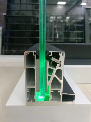 12mm σκάλα χωρίς πλαίσιο γυάλινο μπαλκόνι περίφραξη U κανάλι με φως LED