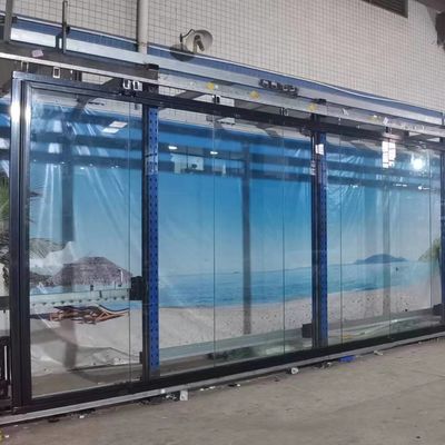 Ασφαλής μηχανισμός κλειδώματος Πύλες από γυαλί από αλουμίνιο σε ασήμι/λευκό/μαύρο/προσαρμοσμένες για εκπαιδευτικά ιδρύματα