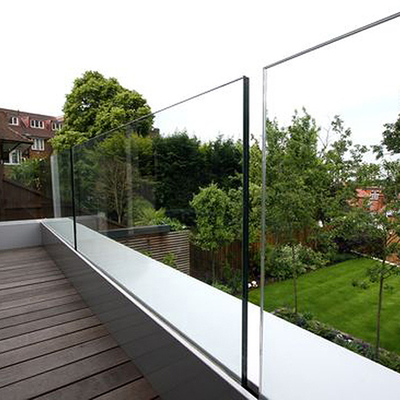 Αλουμινίου U Channel Glass Railing Χωρίς πλαίσιο 12mm Tempered Glass Outdoor Composite Decking Balustrade Kits