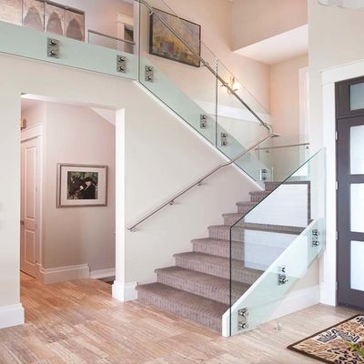 Εξατομικευμένα Κάγκελα Σκάλας με Τεμπερωμένο Γυαλί για Εσωτερική Σκάλα Μπαλουστράδα